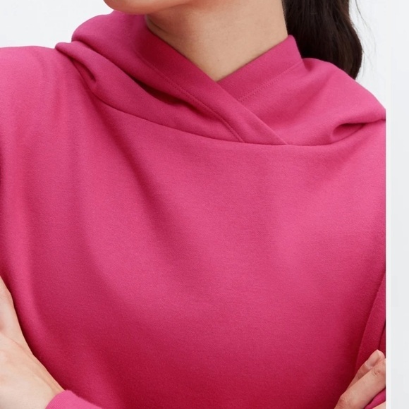 Fabletics dark fuchsia hoodie - Picture 2 of 6